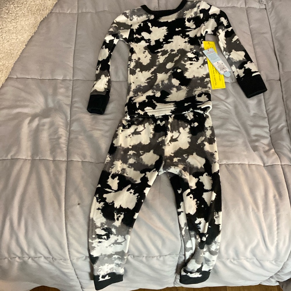 Cat & Jack Tie Dye Black/127YR